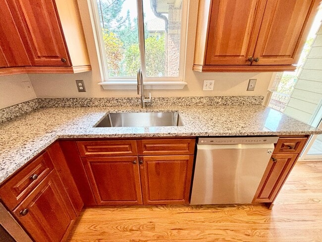 Building Photo - 6458 Silver Mesa Dr