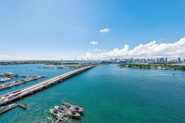 Building Photo - 540 West Ave