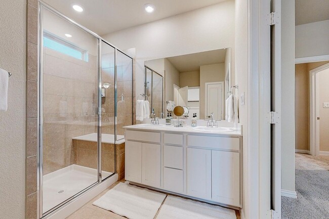 Building Photo - 7524 Redondo Dr