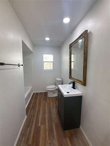 Building Photo - 10121 Muskogee Dr