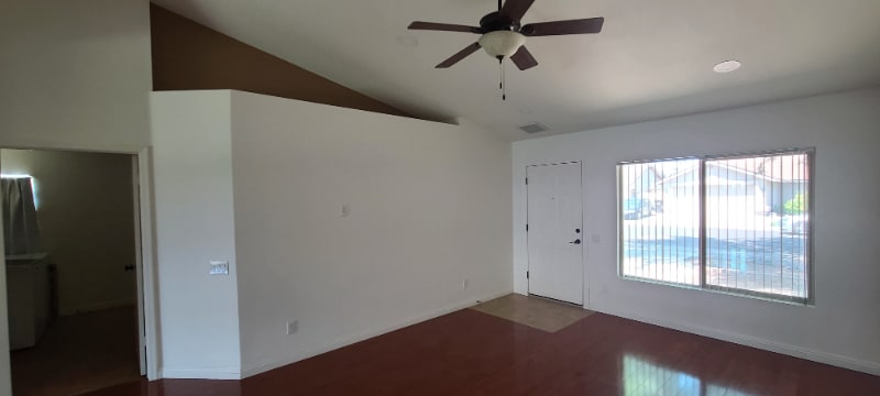 Building Photo - 8409 W Dreyfus Dr
