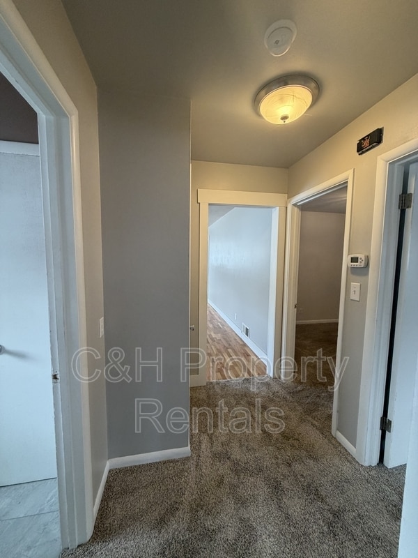 Building Photo - 1017 25th St W