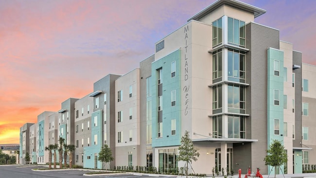 Building Photo - The Tiffany at Maitland West