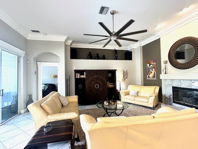 Building Photo - AVAILABLE May 1- 0CT 31ST .FURNISHED/SEASONAL.  3/2 POOL HOME IN ROSEDALE!