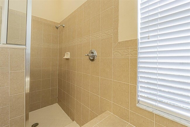 Building Photo - 20002 Heritage Point Dr