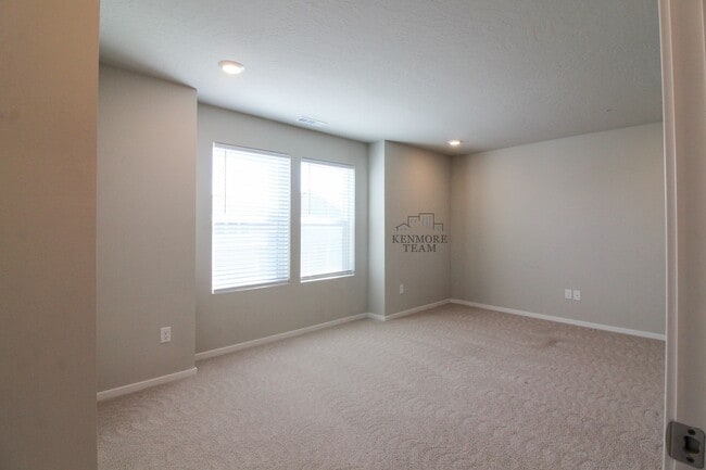 Building Photo - 7982 Ranchland Ln
