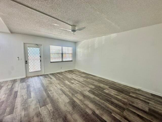 Building Photo - 3045 Cornwall C