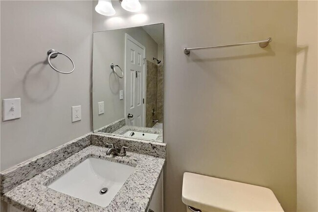 Building Photo - 2052 Sumter Ct