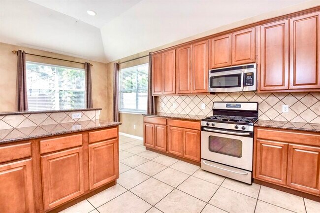 Building Photo - 26418 Meadow Dawn Ln