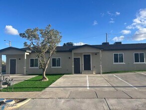 Building Photo - 8761 Lawson St