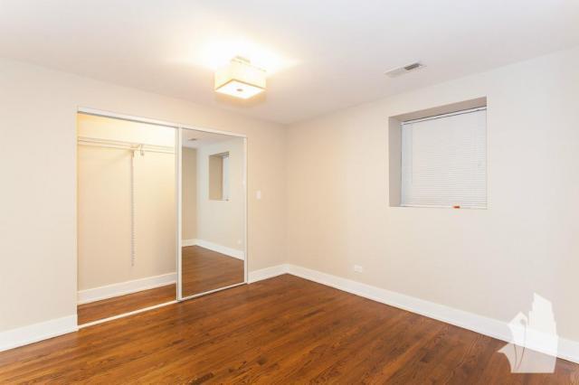 Building Photo - 1 bedroom in Chicago IL 60640