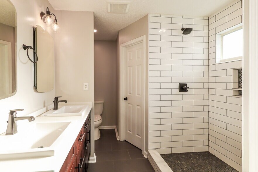 Building Photo - 3087 Havengate Dr