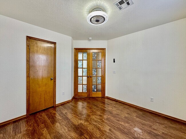 Building Photo - 8221 Greer Way