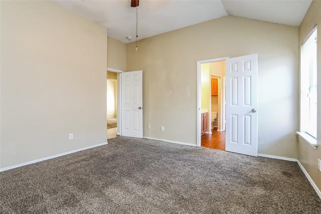 Building Photo - 1017 Glencrest Dr