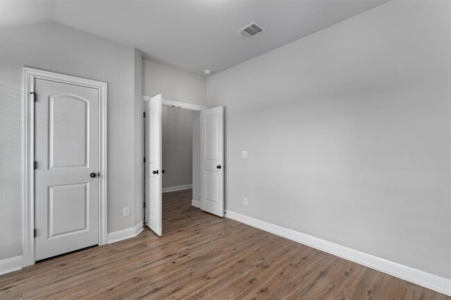 Building Photo - 457 Red Matador Ln