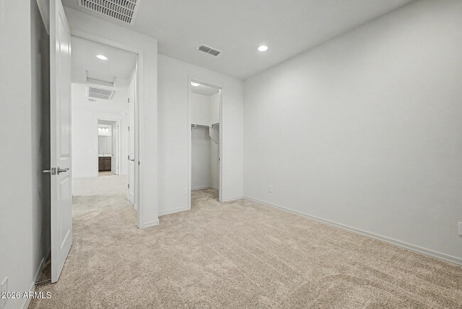 Building Photo - 25552 S 230th St