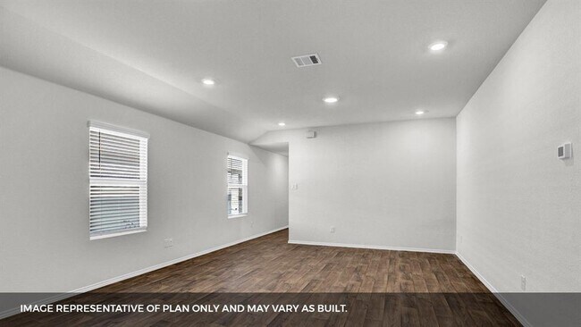 Building Photo - 105 Calgary Ln