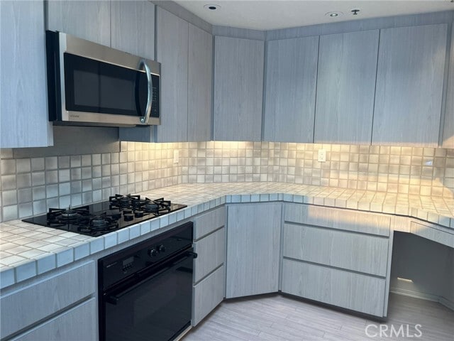 Building Photo - 240 Nice Ln