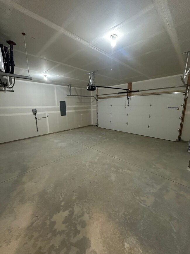 Building Photo - 5276 E Antares Ln