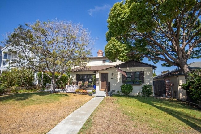 Building Photo - 324 D Ave