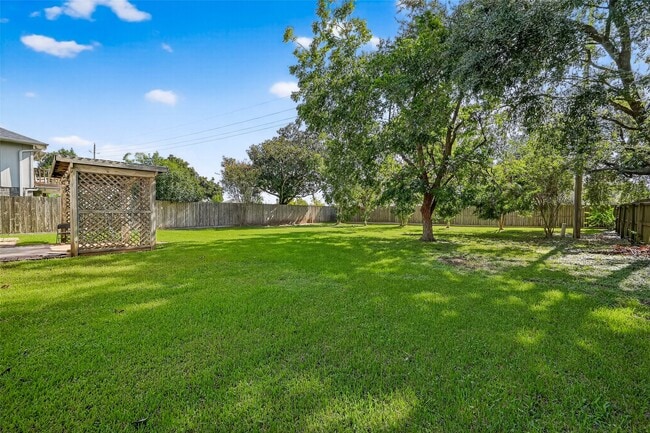 Building Photo - 2918 Colonel Ct Dr