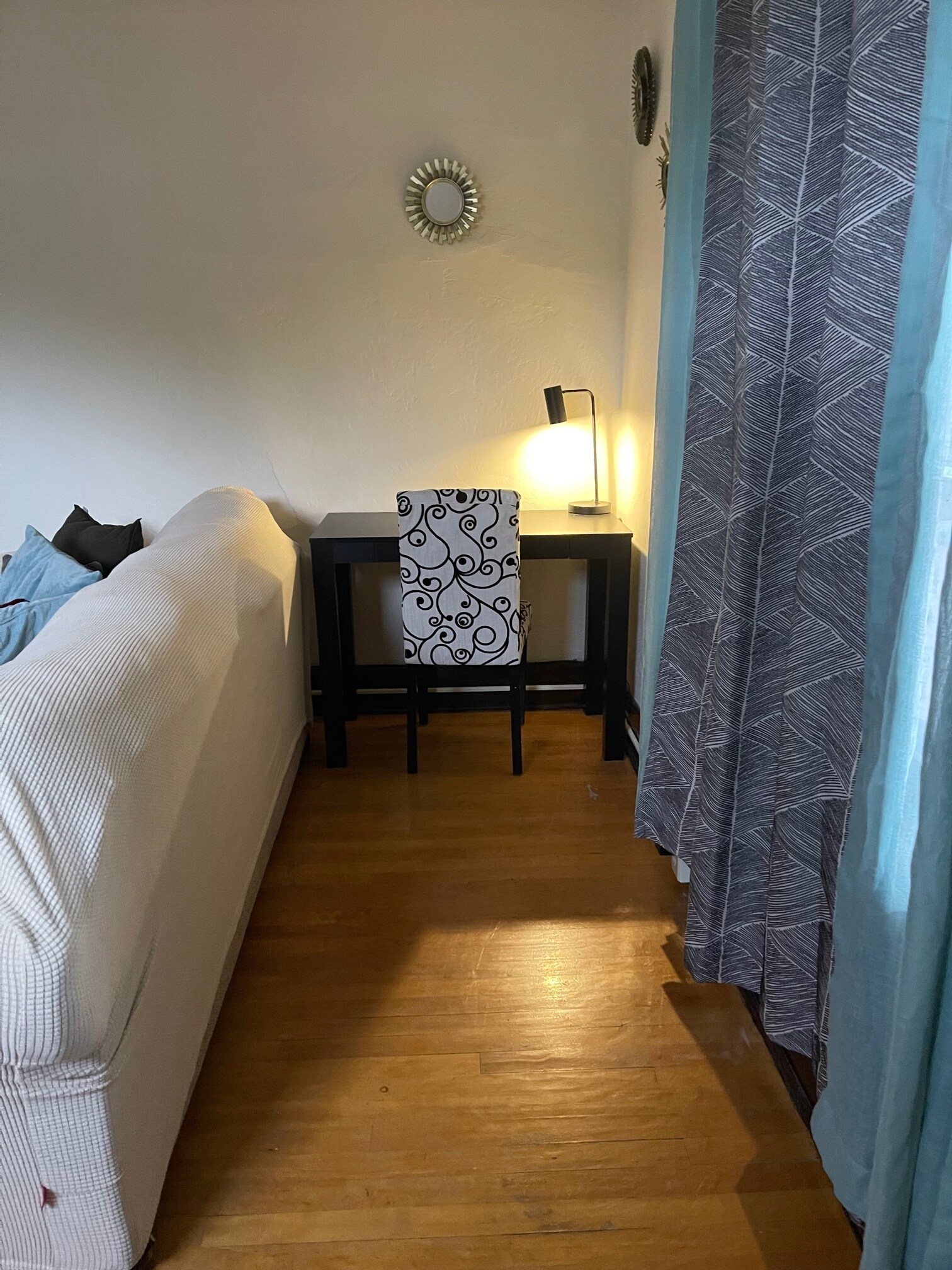 Building Photo - 963 Lewisohn St