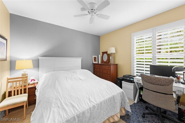 Building Photo - 4201 Sawgrass Point Dr