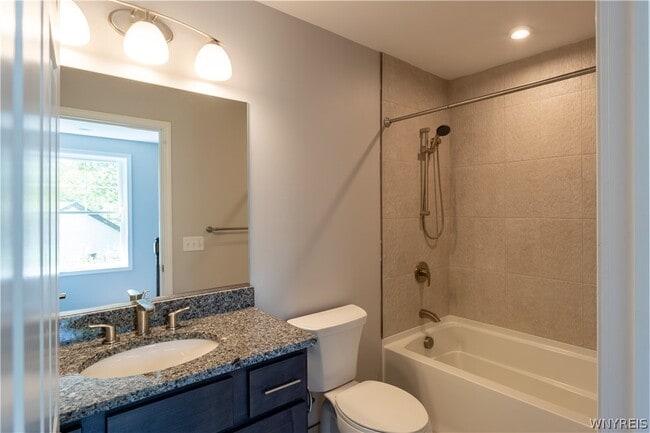 Building Photo - 8989 Iroquois St