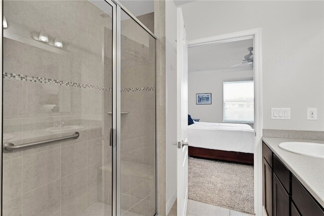 Building Photo - 5992 Spicewood Ln