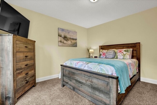 Building Photo - Compass Point - Vacation Rental - Sneads Ferry, NC