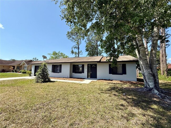Building Photo - 4 Bannbury Ln