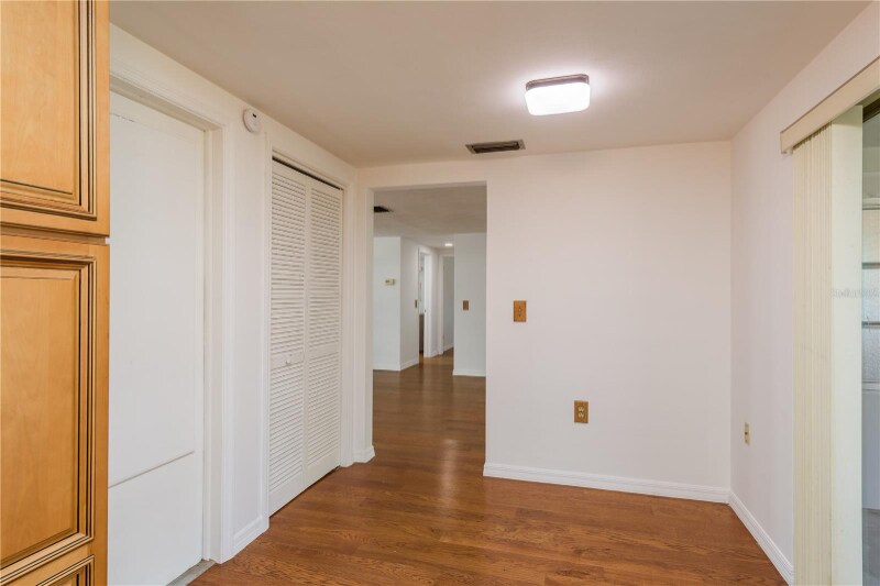 Building Photo - 3547 Morley Dr