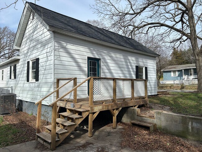 Building Photo - Cozy 2-Bedroom Home for Rent in Gaffney, SC