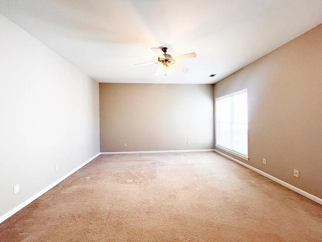Building Photo - 107 Olde Towne Dr