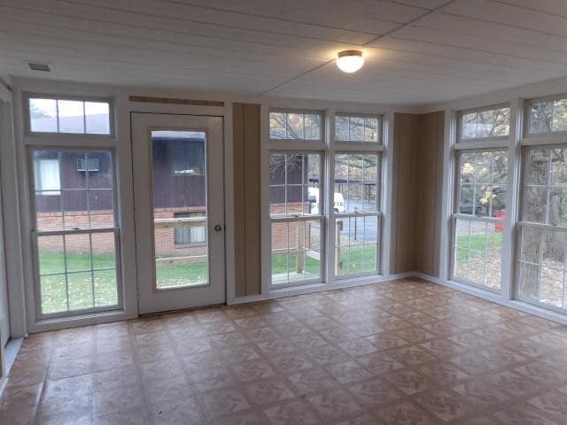 Building Photo - 175 Shields Rd.