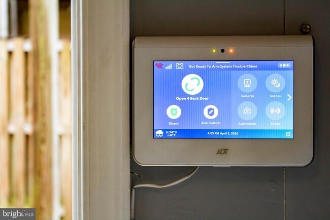 Building Photo - 2095 Pawlet Dr