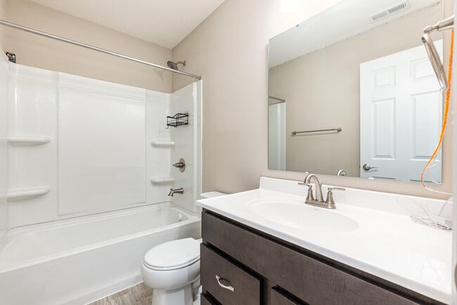 Building Photo - 5137 Limerick Ct.