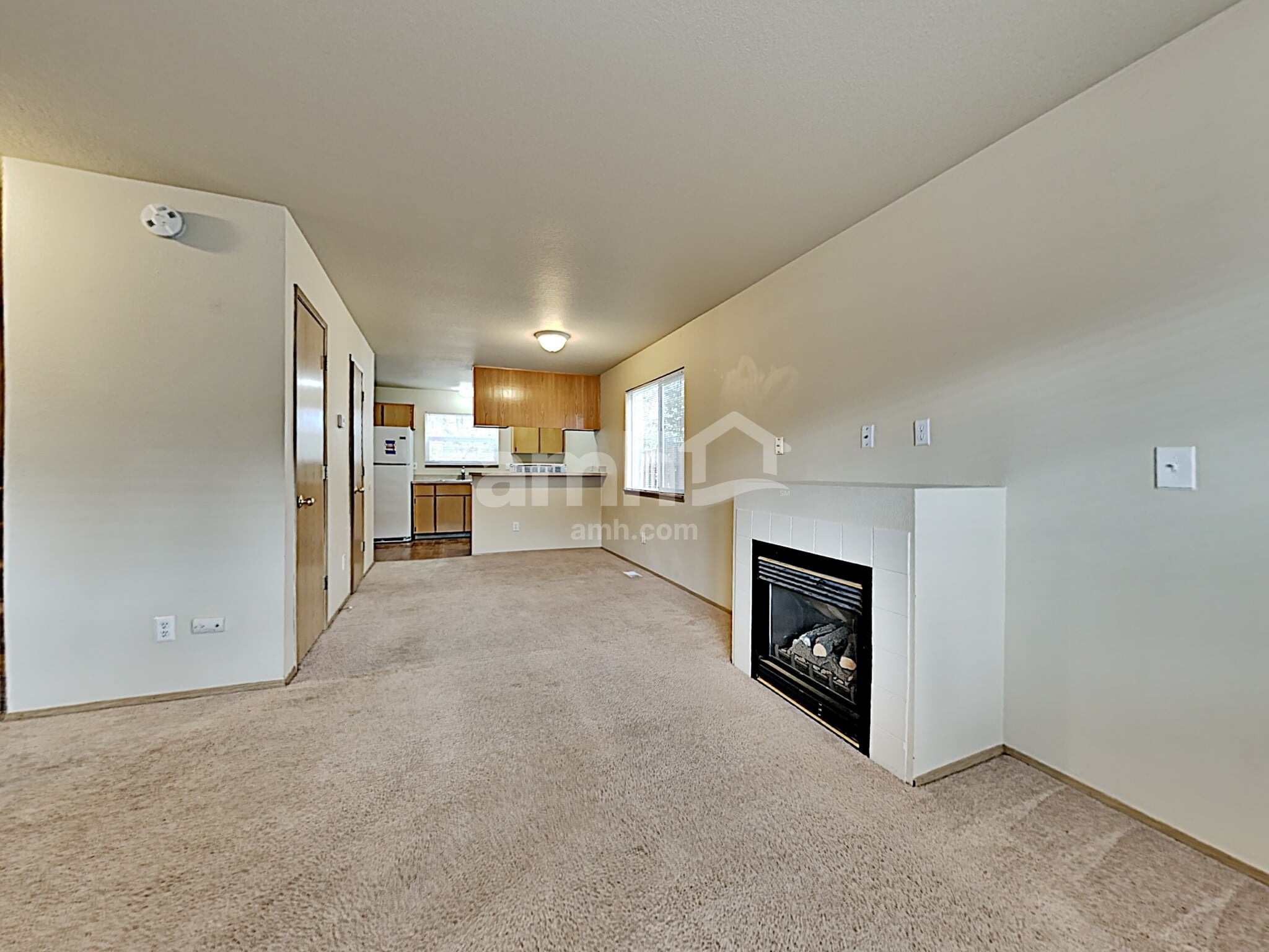 Building Photo - 16957 SW Cashew Way