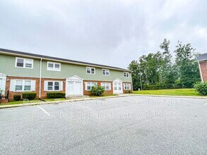 Building Photo - 2113 Grand Prix Dr