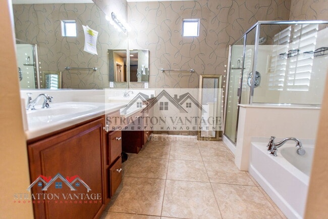 Building Photo - 12687 W Lowden Rd