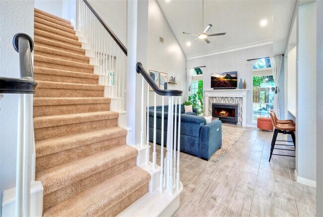 Building Photo - 3002 Barton Point Cir