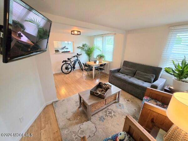 Building Photo - 1014 Fifth Ave