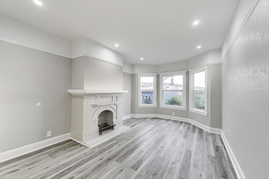 Building Photo - 5134 3rd St