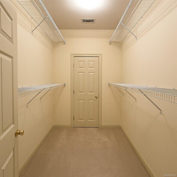 Building Photo - 8457 Chadburn Crossing