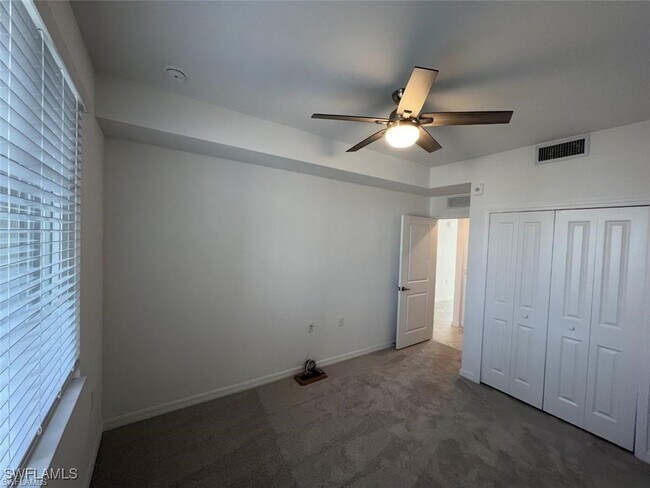 Building Photo - 5835 Double Eagle Cir