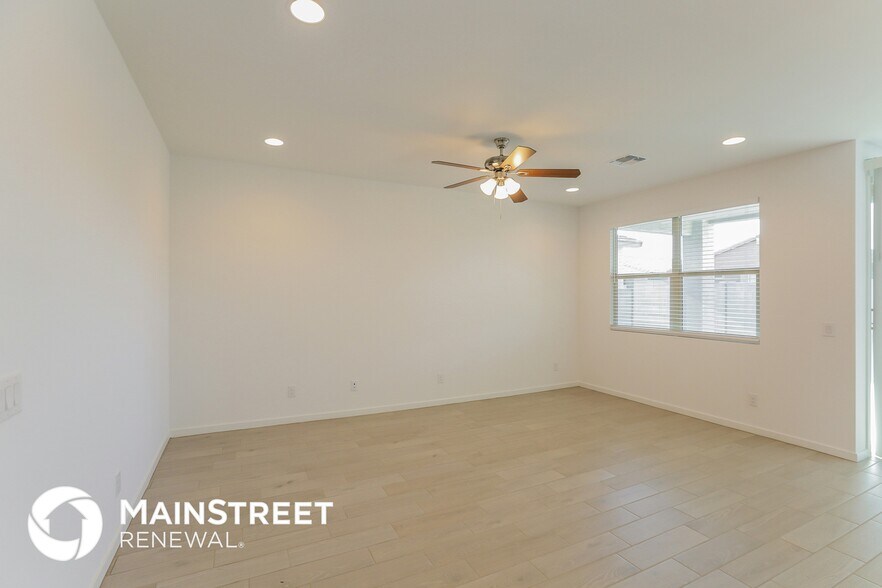 Building Photo - 5533 W Walatowa St