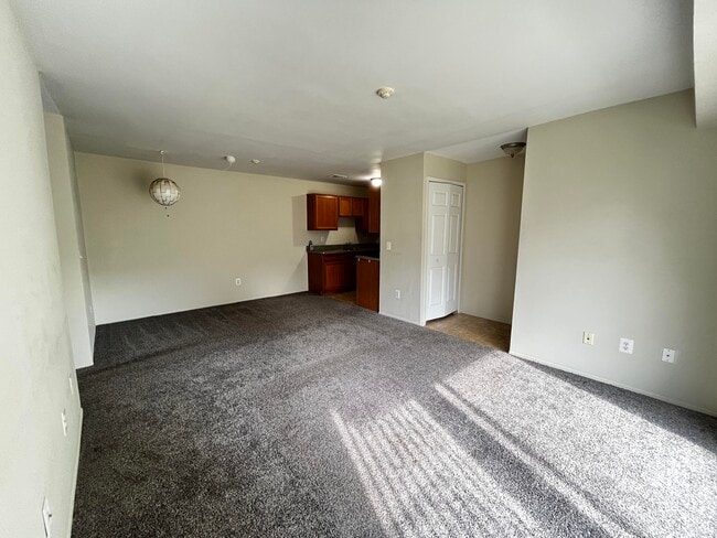 Building Photo - 7000 Foxthorn