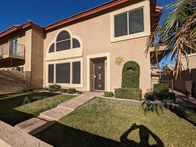 Building Photo - 10247 N 12th Pl