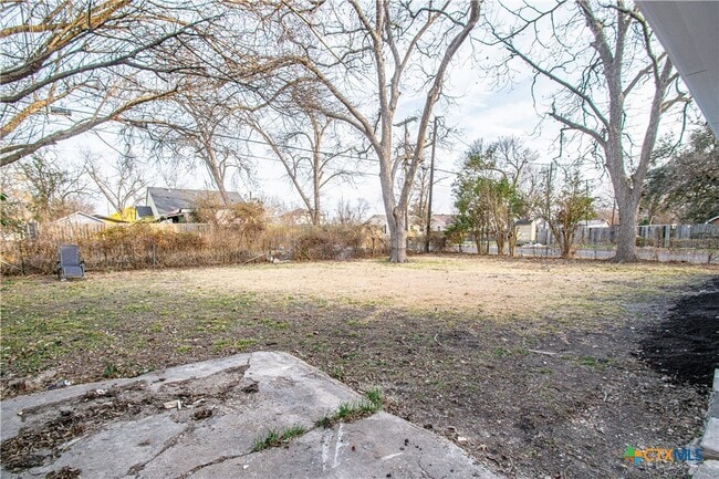 Building Photo - 917 S 19th St