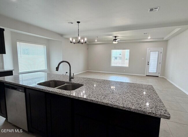 Building Photo - 7409 Scarlet Oak Pl